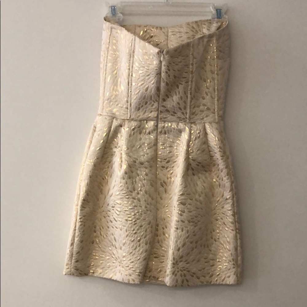 Chic dress - Picture 2 of 4